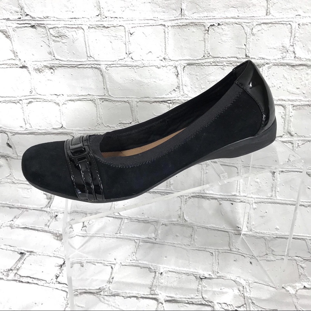 Clarks black suede loafers sz 8.5 M